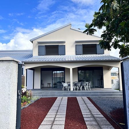 Arbre A Pain Hotel Bras-Panon Exterior foto
